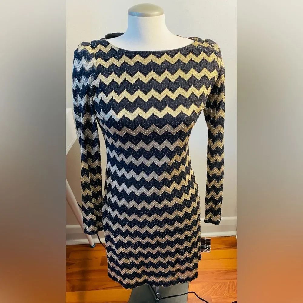 🛍️Nine West Black and Gold Chevron Lace Cocktail Dress Size 6 NWT - Picture 9 of 13